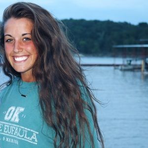 Meet your Posher, Charissa